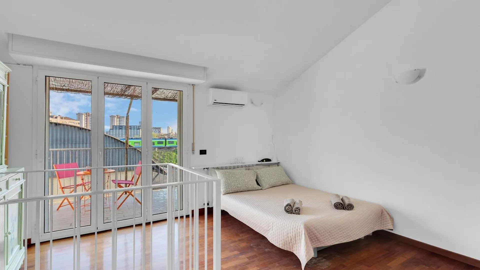 Ug10 -Isola-Bicocca - Central - Apartment - Milan Italy