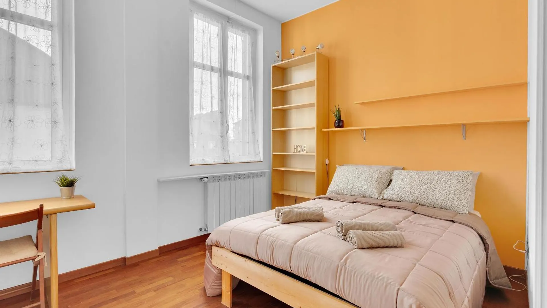 Ug10 -Isola-Bicocca - Central - Apartment - Milan 0*,  Italy