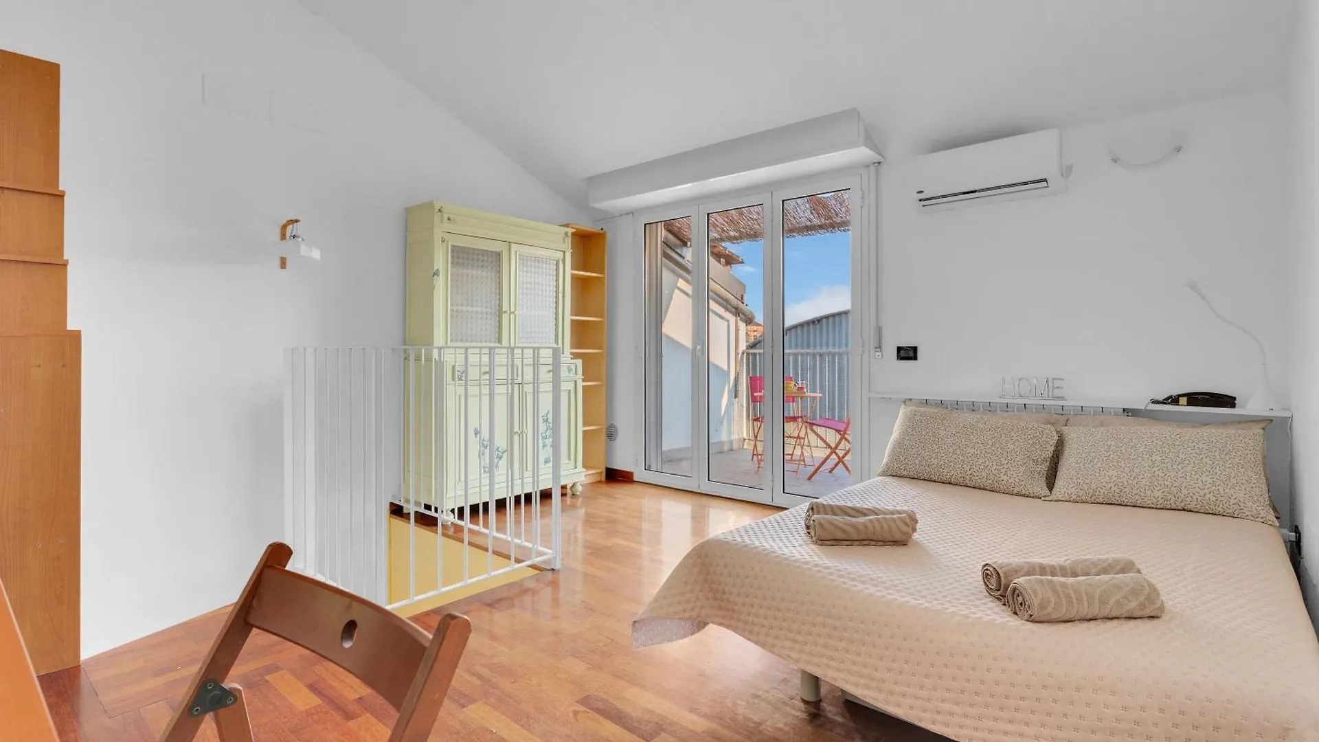 Ug10 -Isola-Bicocca - Central - Apartment - Milan