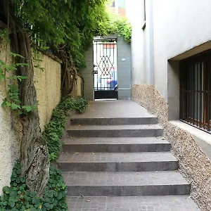 Gambara Guests House Vendégház